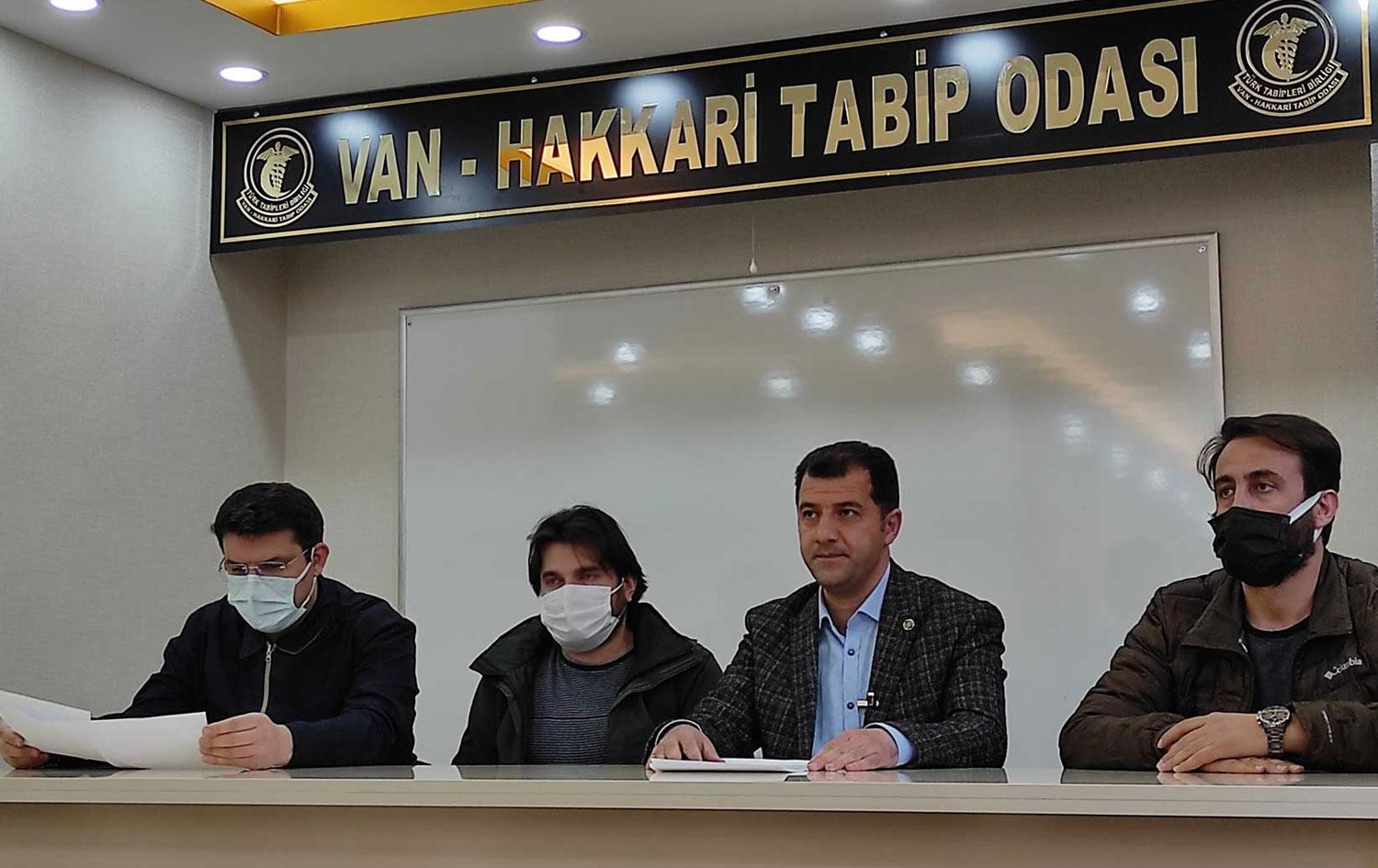 Van-Hakkari Tabip Odası Başkanı Yaviç: Aşının önemi anadilde anlatılmadı