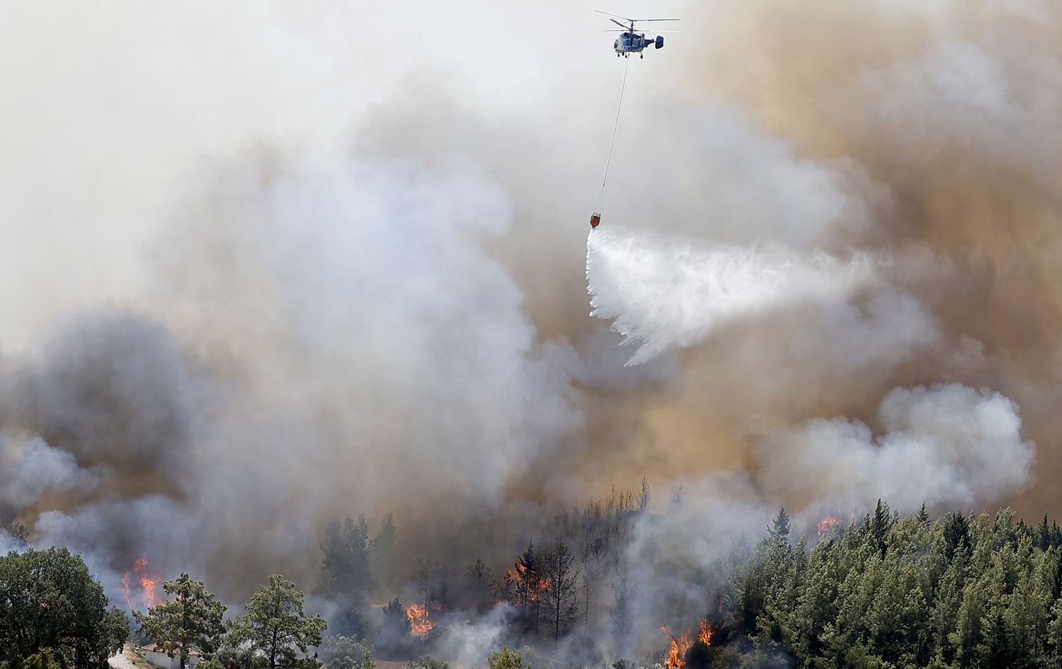 Manavgat yangını 4. gününde: 2 işçi hayatını kaybetti