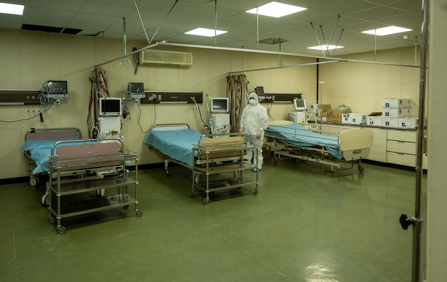 Lives lost to coronavirus leave families mired in grief