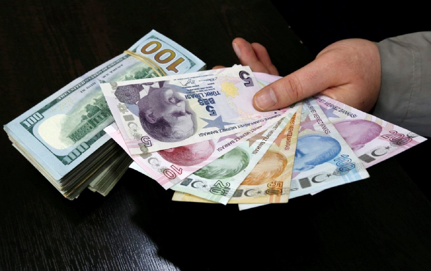Piştî gotinên Erdogan buhayê lîreyê Tirkiyê li hember dolarê Amerîkayê daket