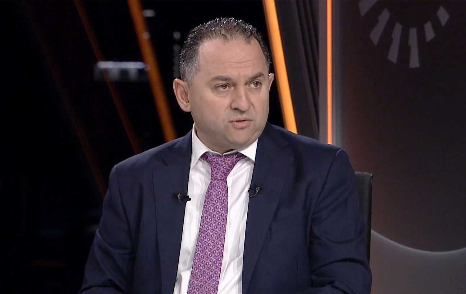 ئاسۆ فەرەیدوون: کازمی لە واشنتن نێوەندگیریی لەنێوان ئەمریکا و ئێراندا کرد