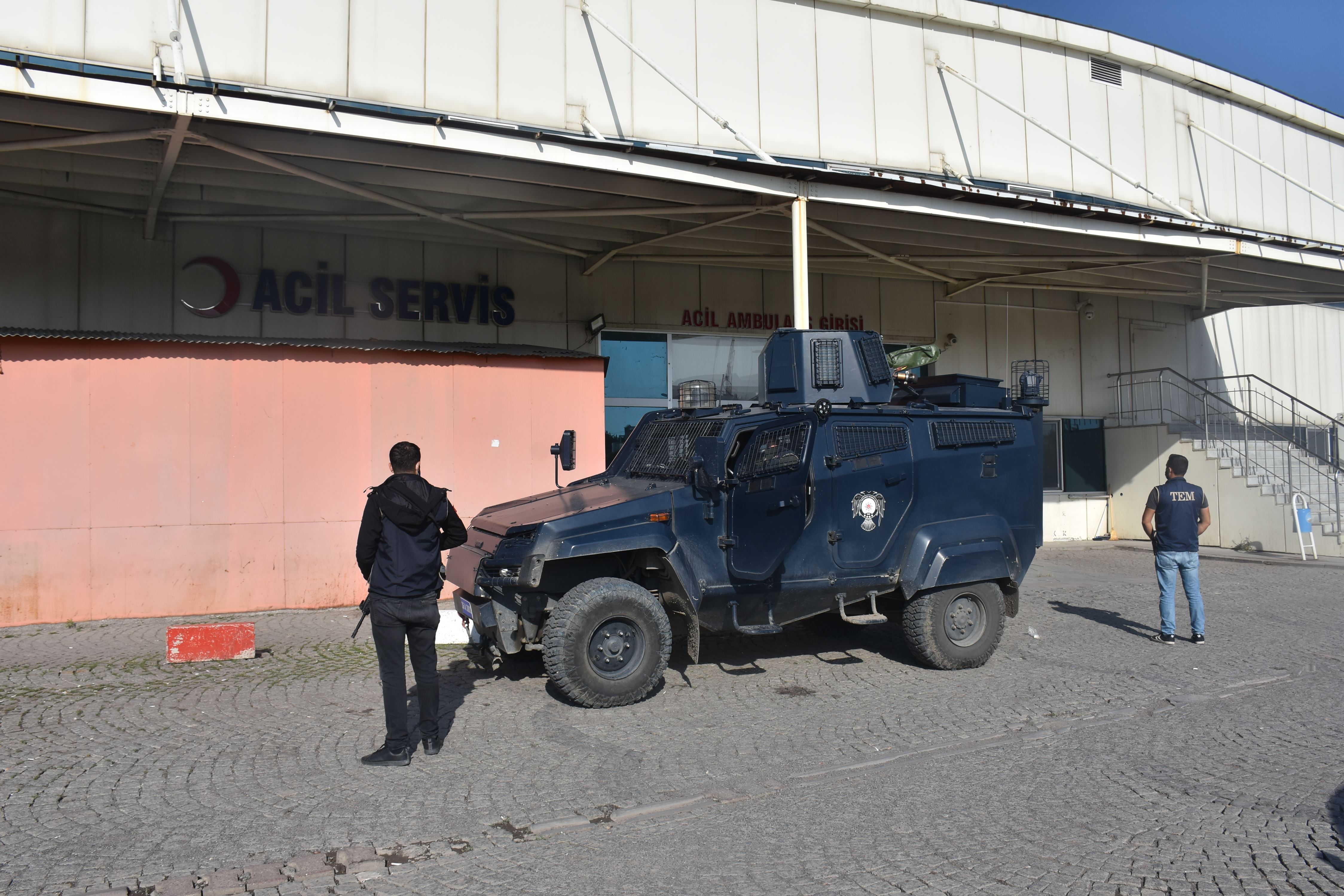 Li Qersê 5 endam û rêveberên HDPê hatin desteserkirin