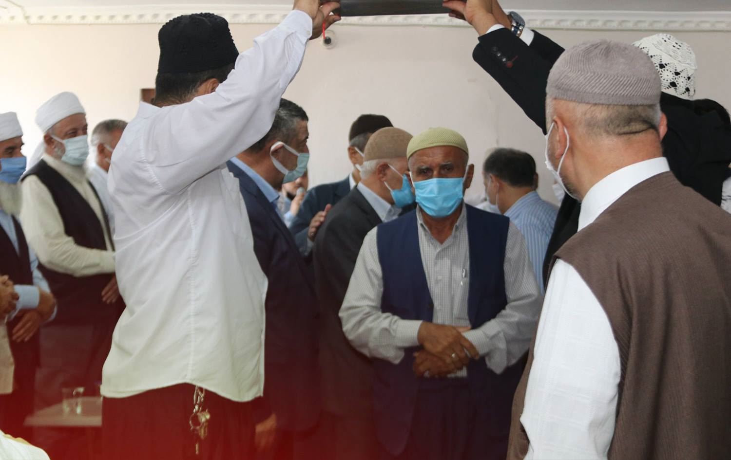 Siirt'te husumetli iki aile kanaat önderlerinin girişimleriyle barıştı