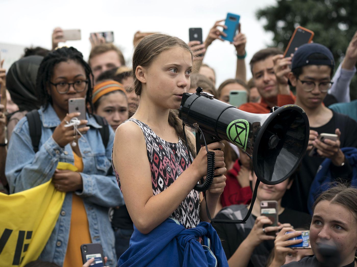 Greta Thunberg: Dünya, BM'nin korkunç iklim raporunu dikkate alsın