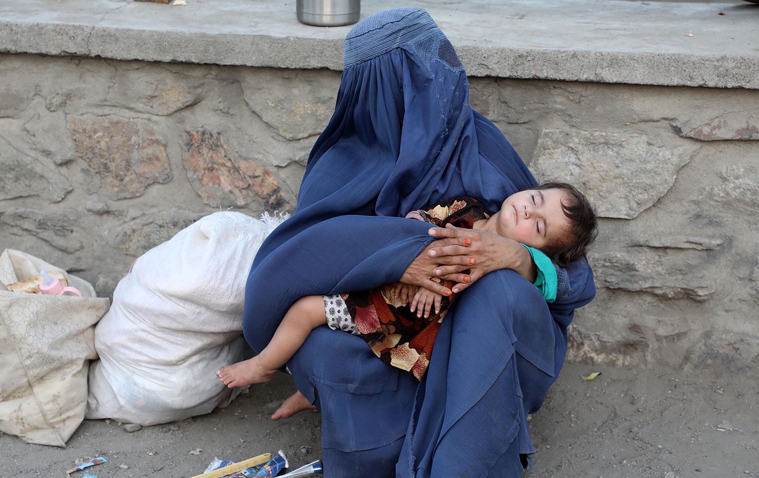 ABD ile çalışan Afganlar Katar’a yerleştirilecek