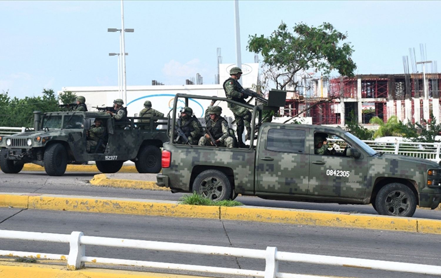 Meksika'da çeteler çatıştı: 16 ölü