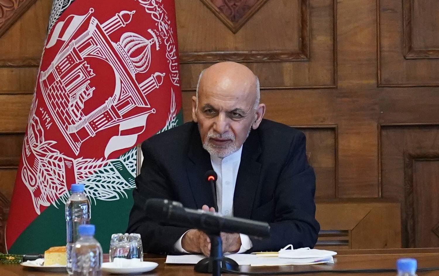 سەرچاوەیەکی باڵای وەزارەتی ناوخۆی ئەفغانستان: سەرۆک وڵاتی بەرەو تاجیکستان جێهێشت