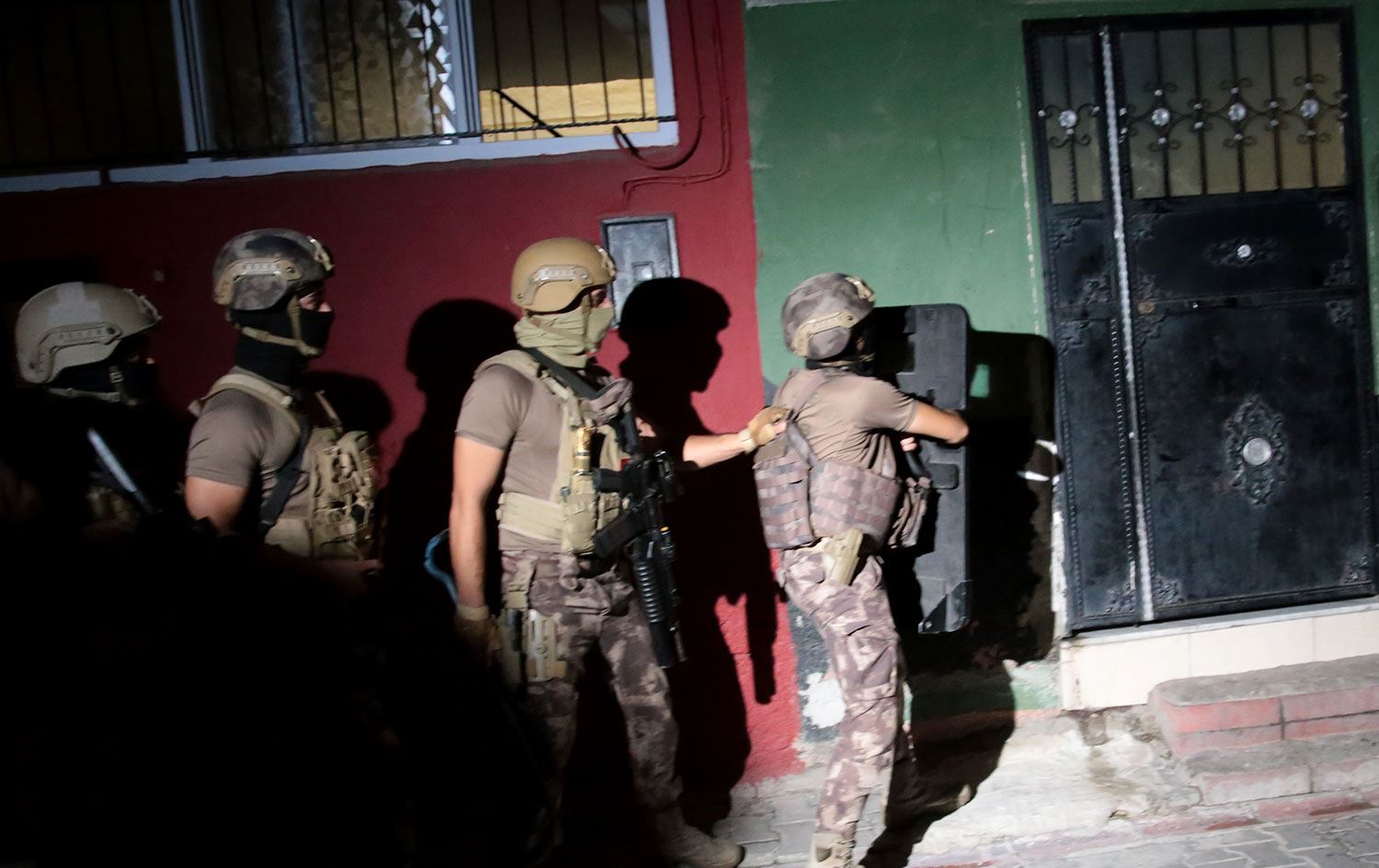 Adana'da IŞİD operasyonu