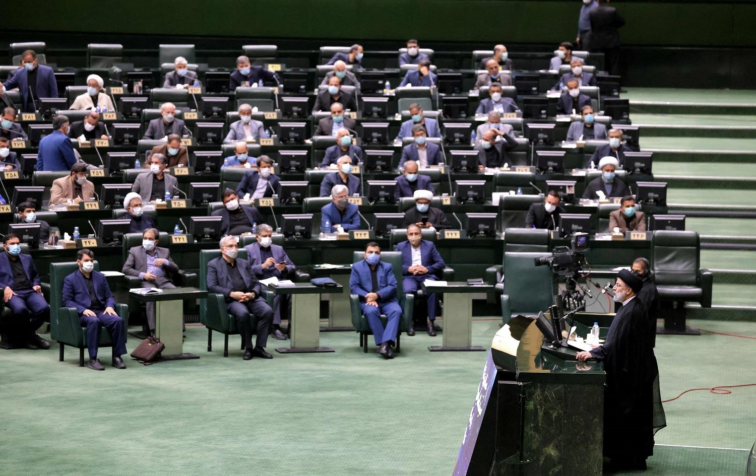 Iran's Raisi says tackling Covid, reviving economy priorities