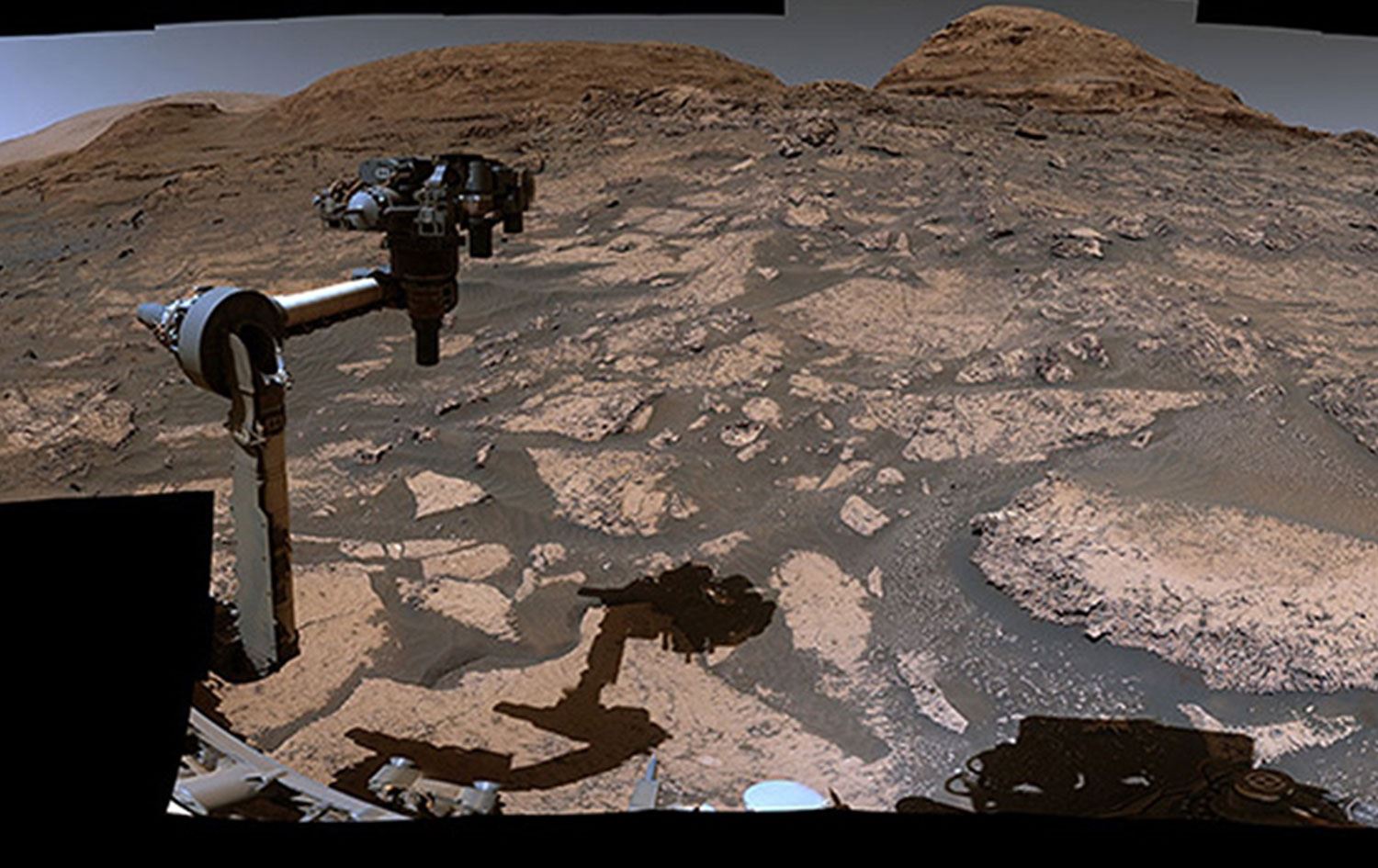 NASA Mars'ın panoramik görüntülerini paylaştı