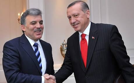 Erdogan: A herî normal ewe ku Abdula Gul vegere partiya xwe