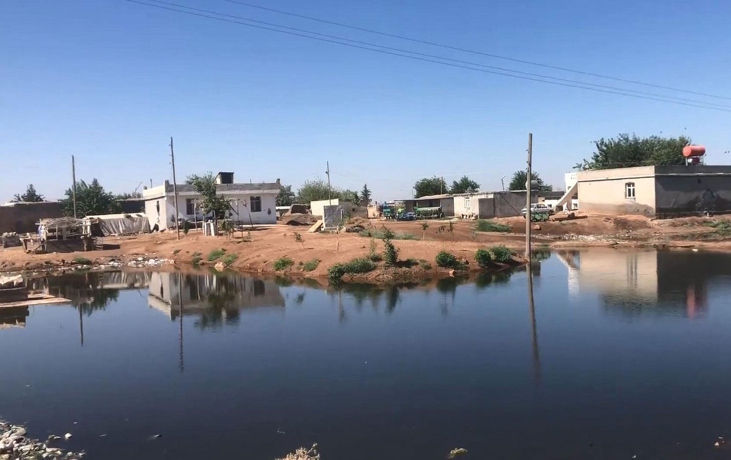 Suruç’ta sulama suyu evleri bastı