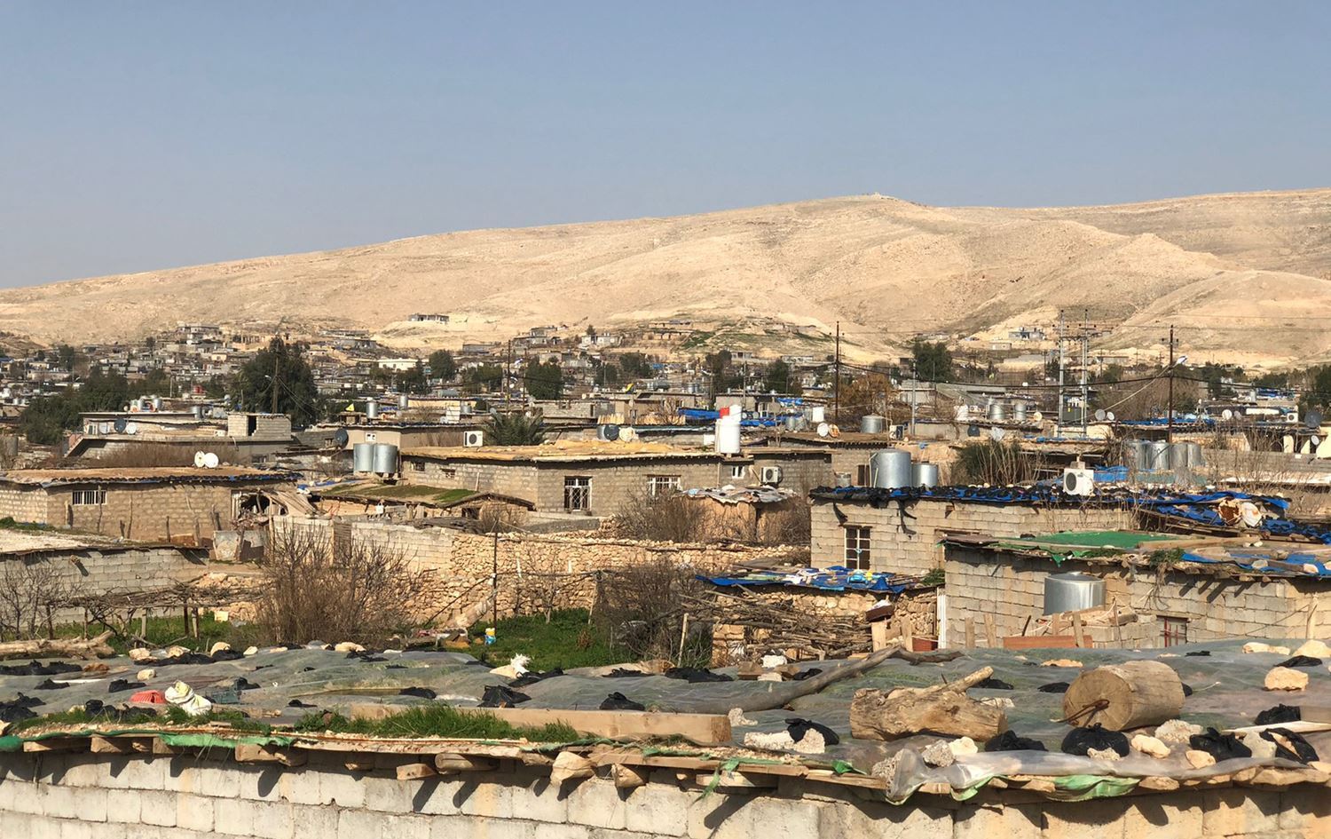 Tirkiyê Kampa Mexmûrê bombebaran kir