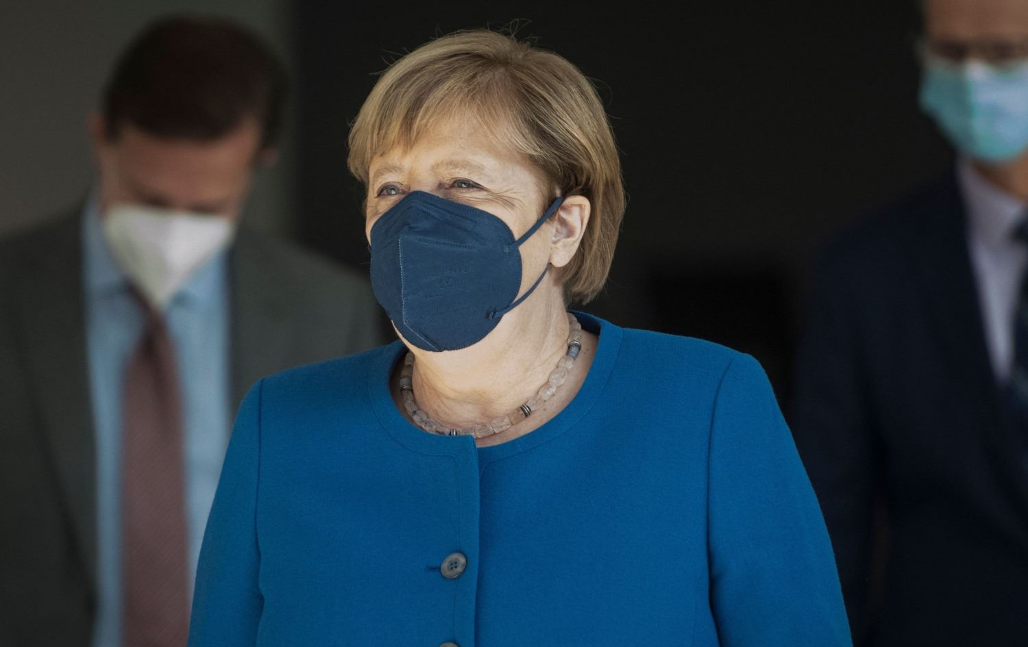 راپرسییەکانی هەڵبژاردن لە ئەڵمانیا لە بەرژەوەندیی هاوپەیمانییەکەی مێرکل نین