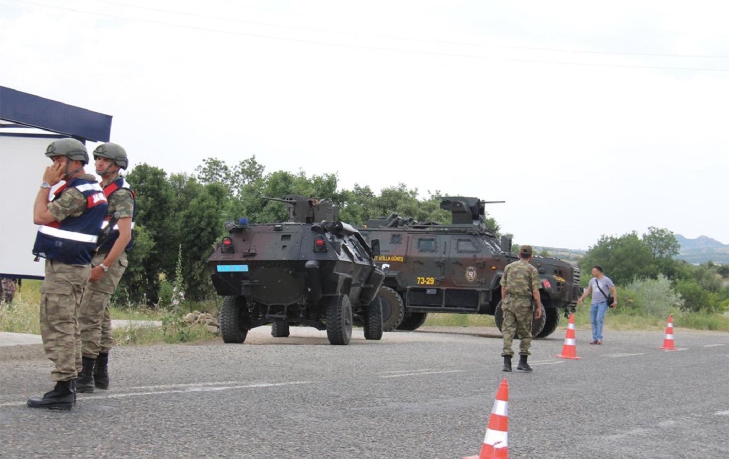 Piştî şerê PKKê li Mêrdînê qedexeya derketina derve hat ragihandin