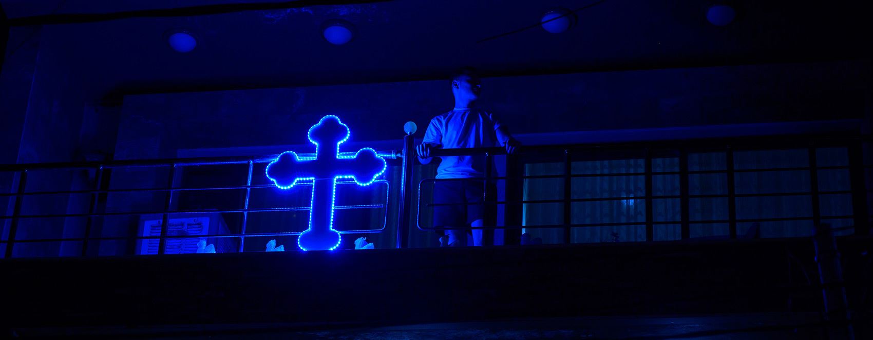 لە عەنکاوە بە یاریی ئاگرین یادی جەژنی خاچ دەکرێتەوە