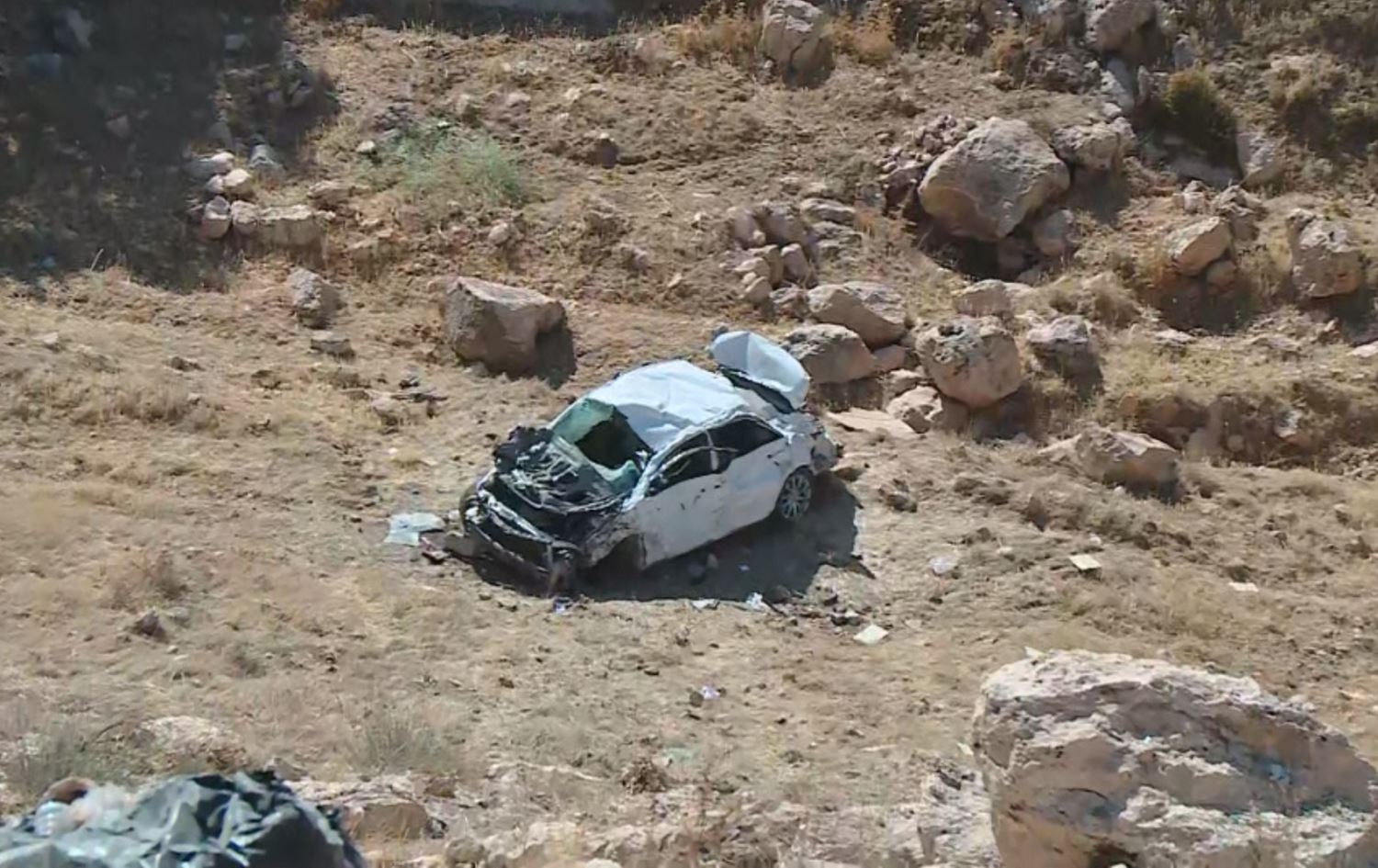 Li Duhokê otomobîlek ji Çiyayê Zava kete xwarê: 2 kes mirin