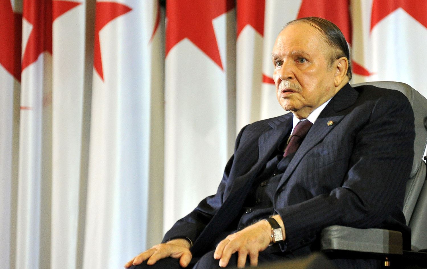 Cezayir eski Cumhurbaşkanı Buteflika yaşamını yitirdi