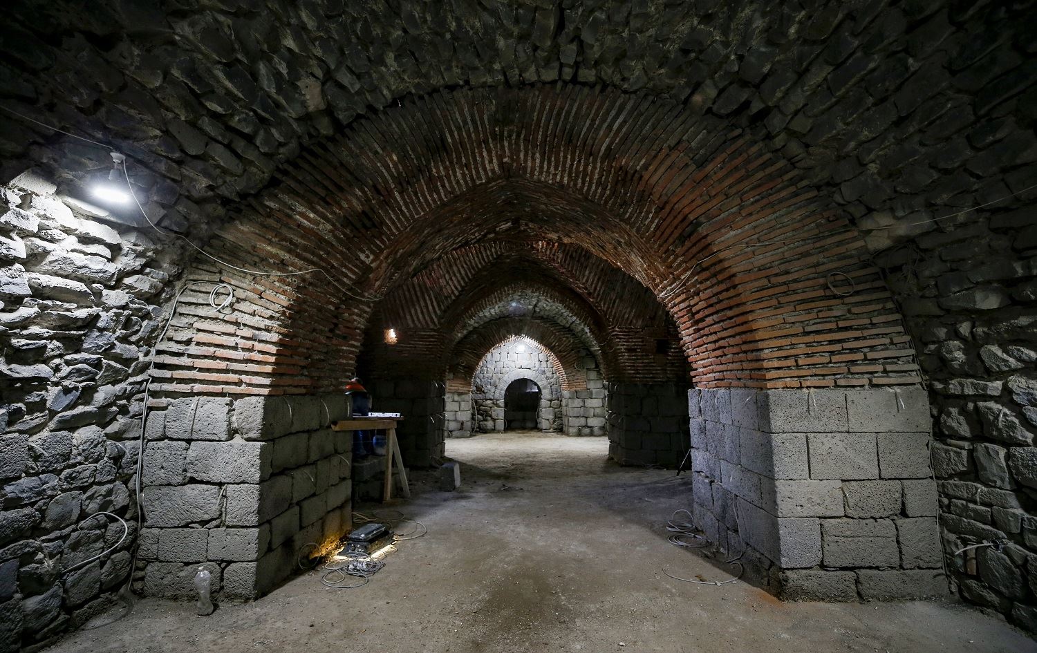 Bircên Sûrên Amedê tên nûjenkirin