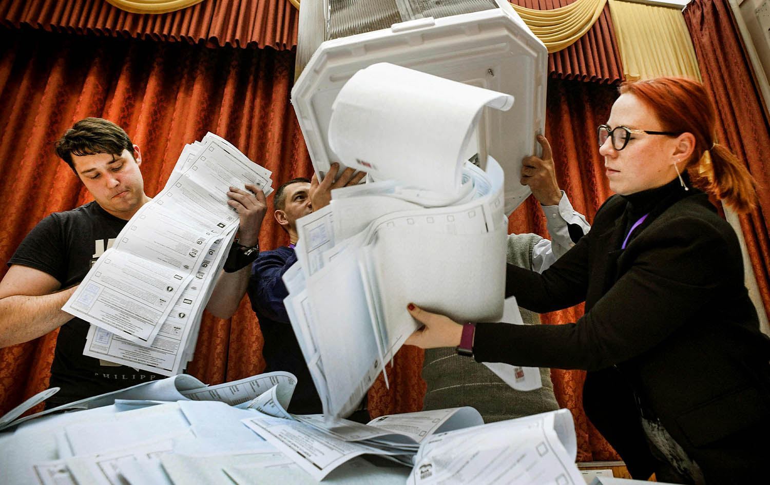 Partiya Putîn di hilbijartinan de biserket; opozisyon nerazî ye