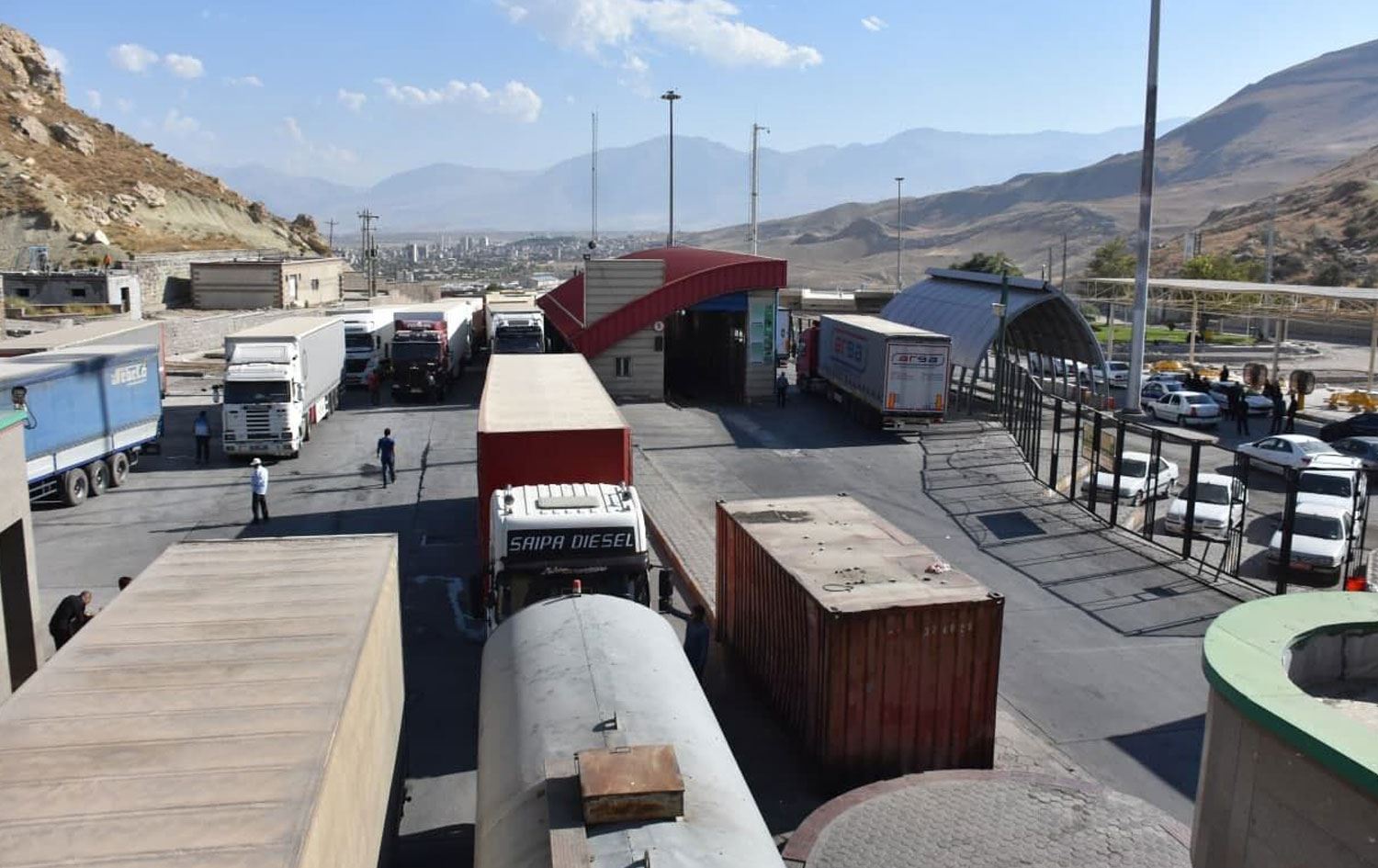 Gürbulak-Bazirgan sınır kapılarında tır geçişleri 2.5 kat arttı