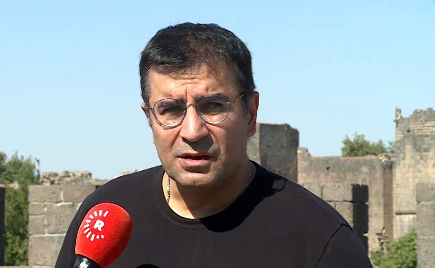 Guneştekîn: Yaşar Kemal her tim digot 'welatê min Kurdistan e'