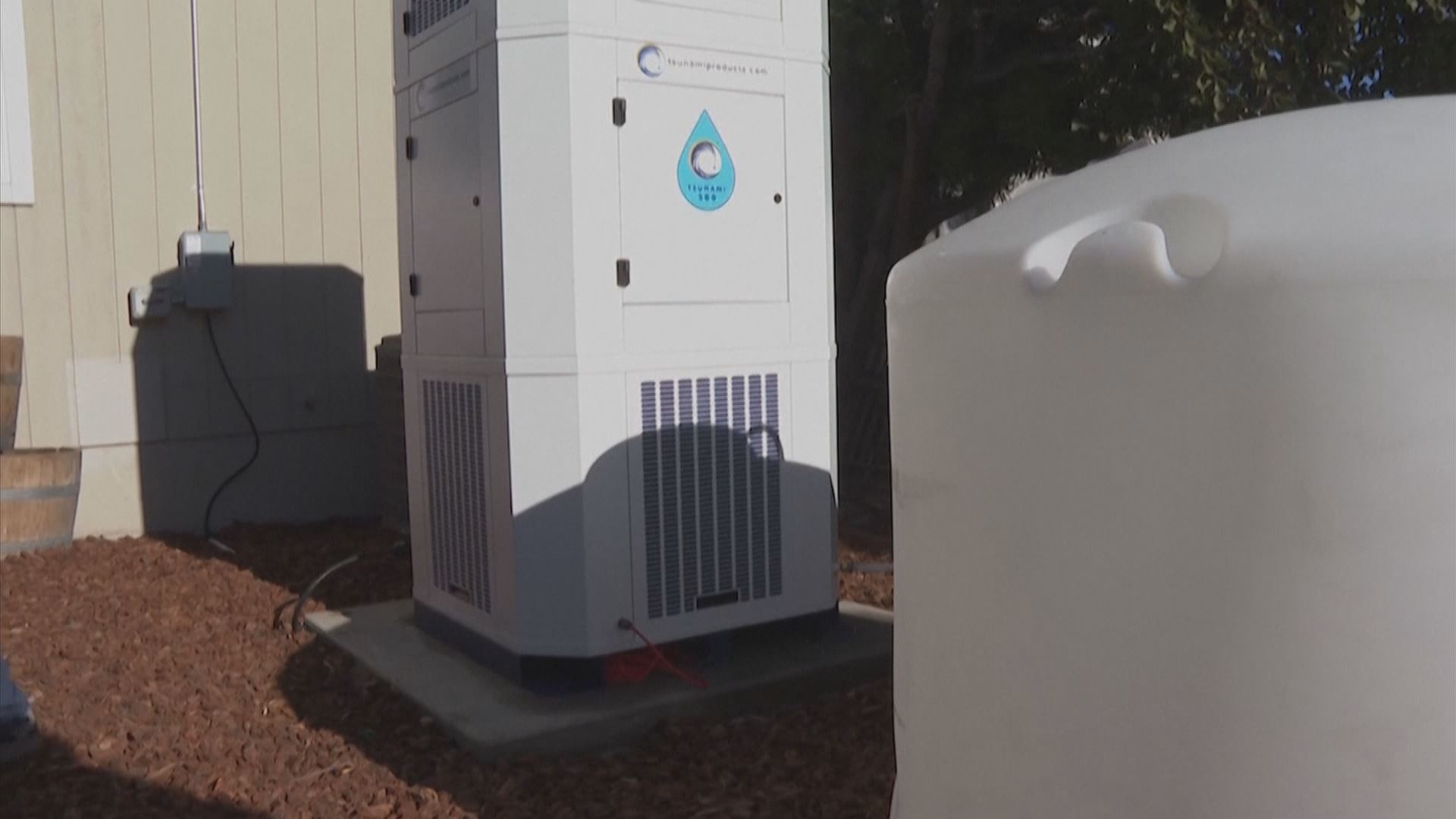 لە ویلایەتە یەکگرتووەکانی ئەمریکا ئاو لە هەوا دروستدەکرێت