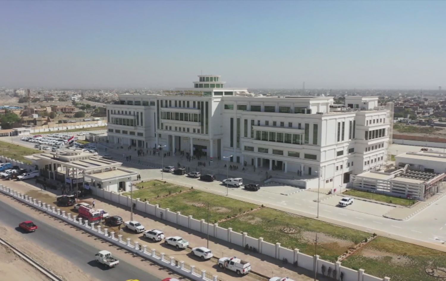 راکان جبووری لە کردنەوەی بینای نوێی پارێزگا رەتیدەکاتەوە باسی نەجمەدین کەریم بکات