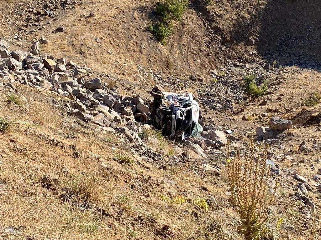 Li Çewlîgê ambulans û otomobîlê li hev dan: 7 birîndar