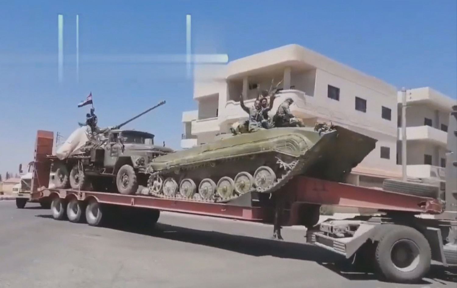 Hikûmeta Sûriyê hêzên zêde bi çekên giran dişîne Idlibê