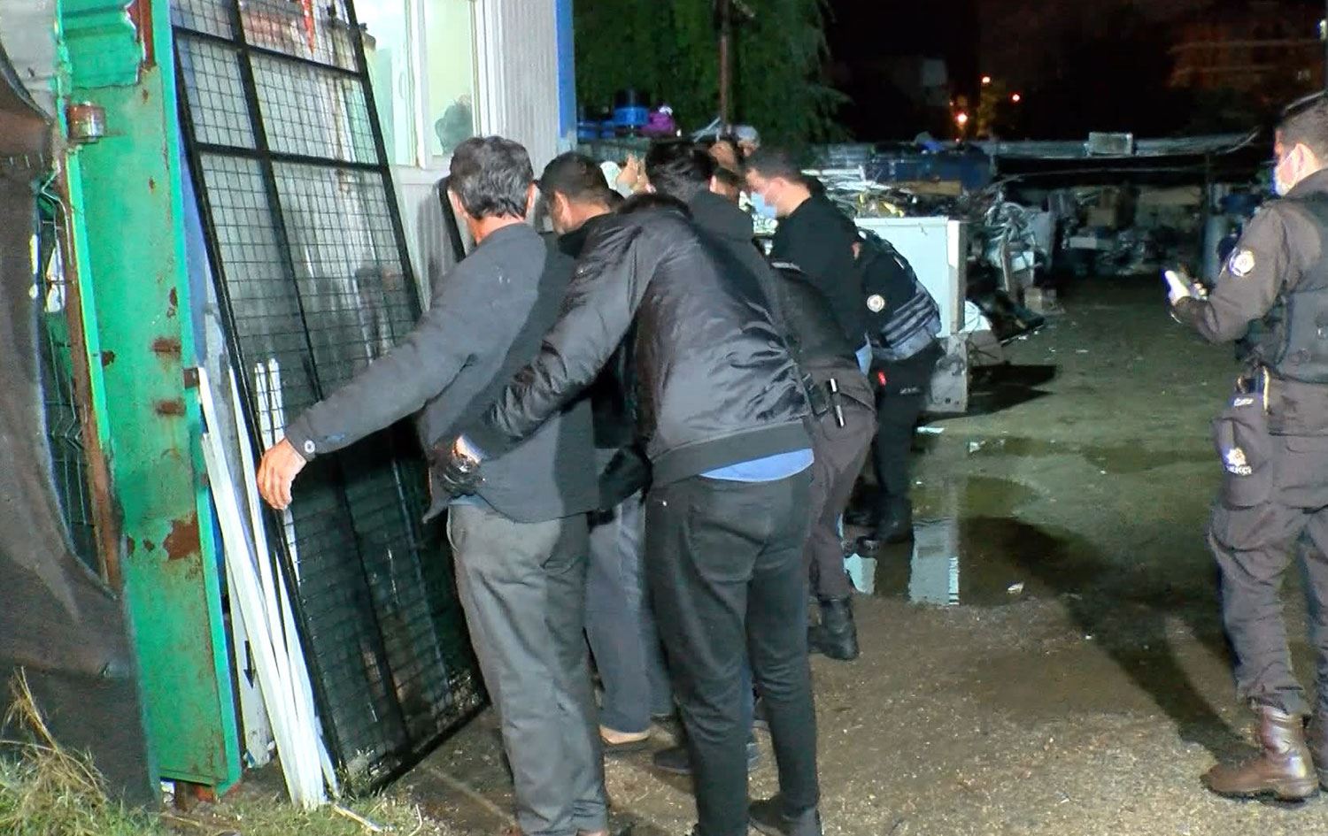 Kağıt toplayıcılarına ikinci operasyon