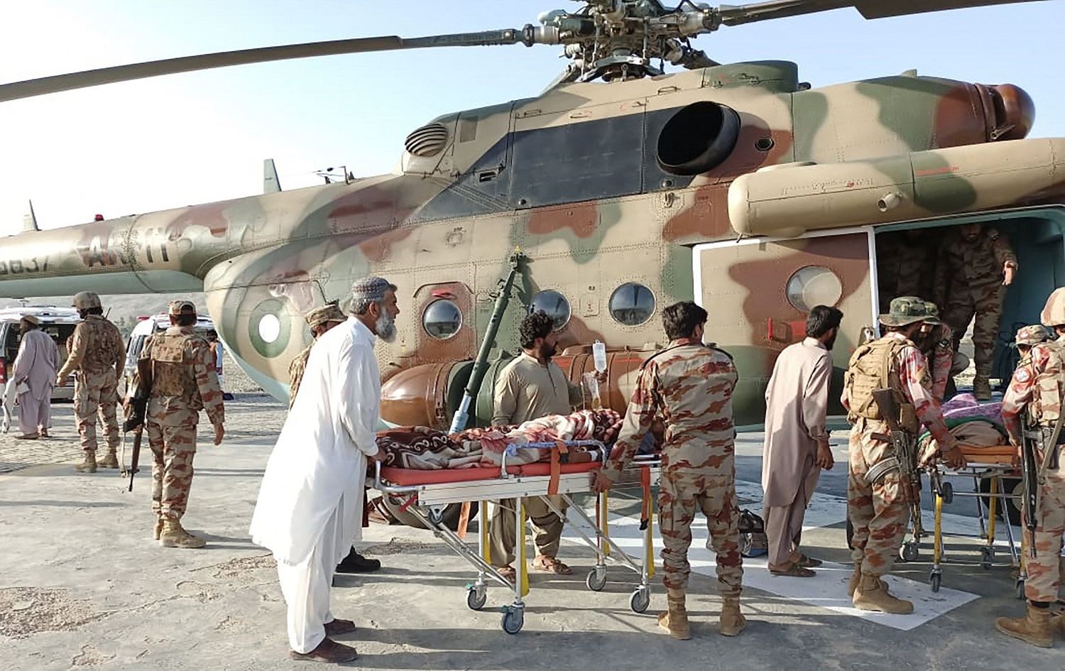 Li Pakistanê erdhej: 20 kes mirin