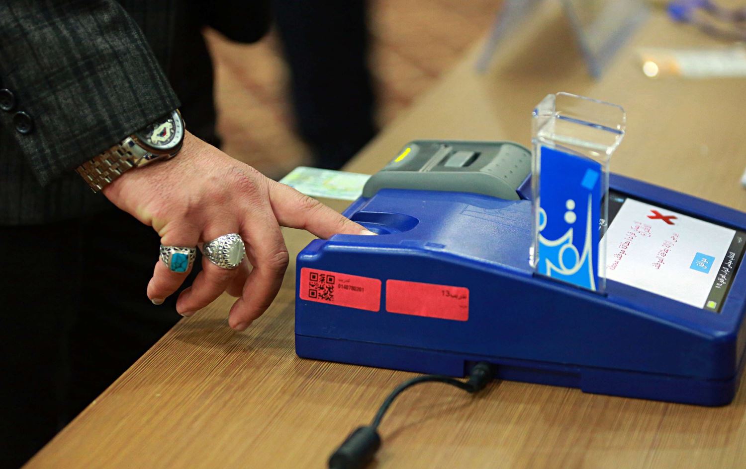 مصدر: وكلاء مرشح عن الفتح يرهبون الناخبين في خان بني سعد