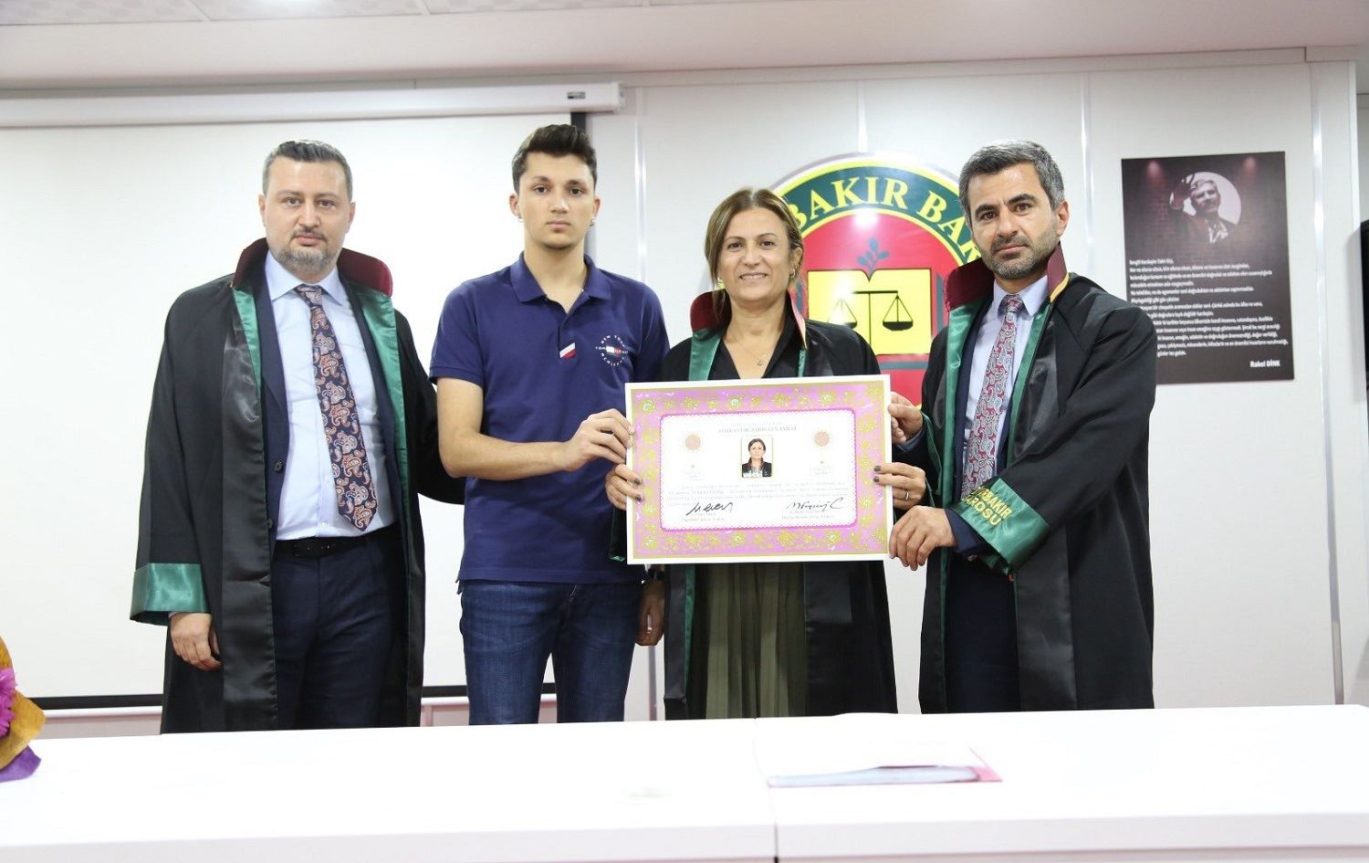 Hevjîna Tahir Elçî, Turkan Elçî bû parêzer