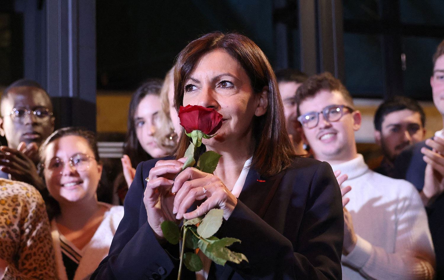 Paris Belediye Başkanı Anne Hidalgo Fransa'nın cumhurbaşkanı adayı oldu