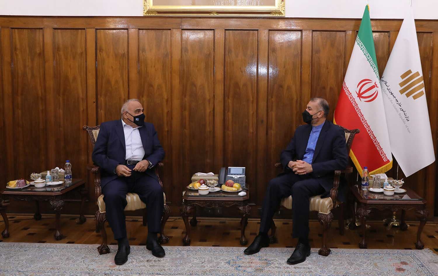 وەزیری دەرەوەی ئێران و عادل عەبدولمەهدی لە تاران کۆبوونەوە