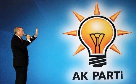 ORC: Kêmbûna dengên AK Partiyê ji 10 xalan derbas bû