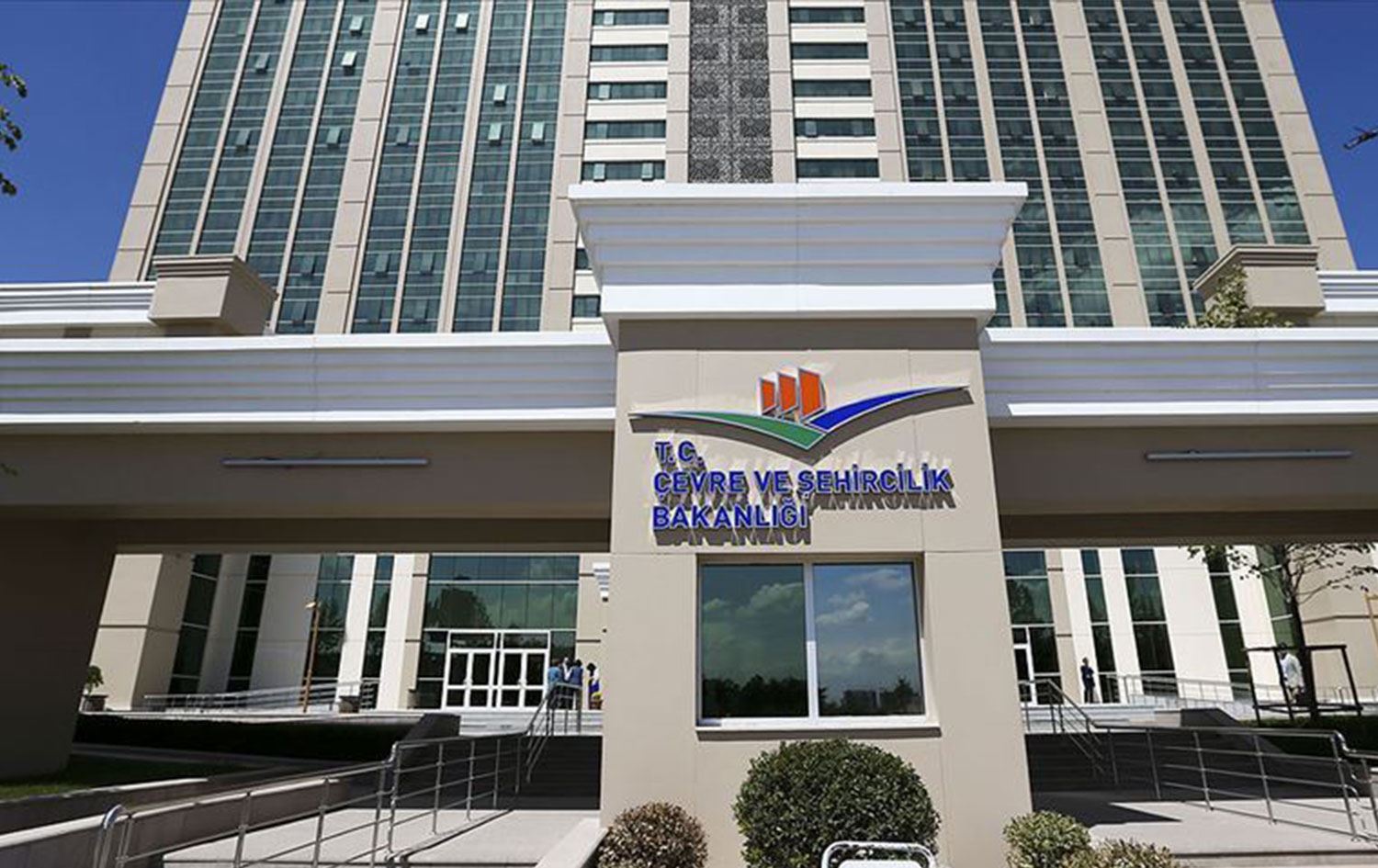 Çevre ve Şehircilik Bakanlığı’nın adına ‘iklim değişikliği’ de eklendi