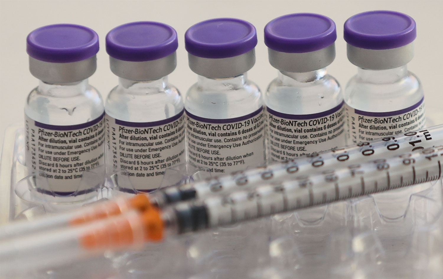 Üçüncü doz BioNTech aşısı uygulaması başladı