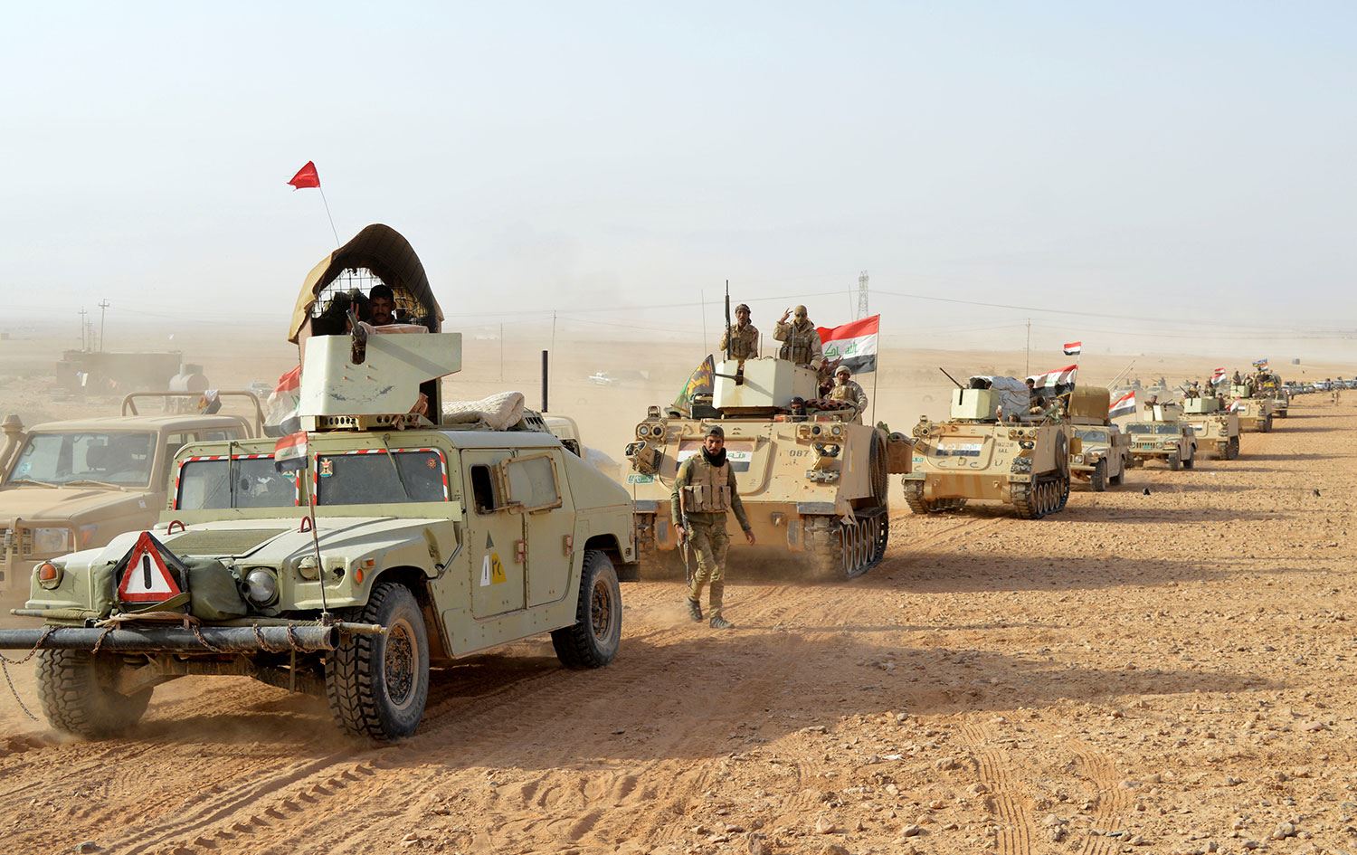 IŞİD karşıtı koalisyondan Irak kararı: Askeri araçlar çekiliyor!