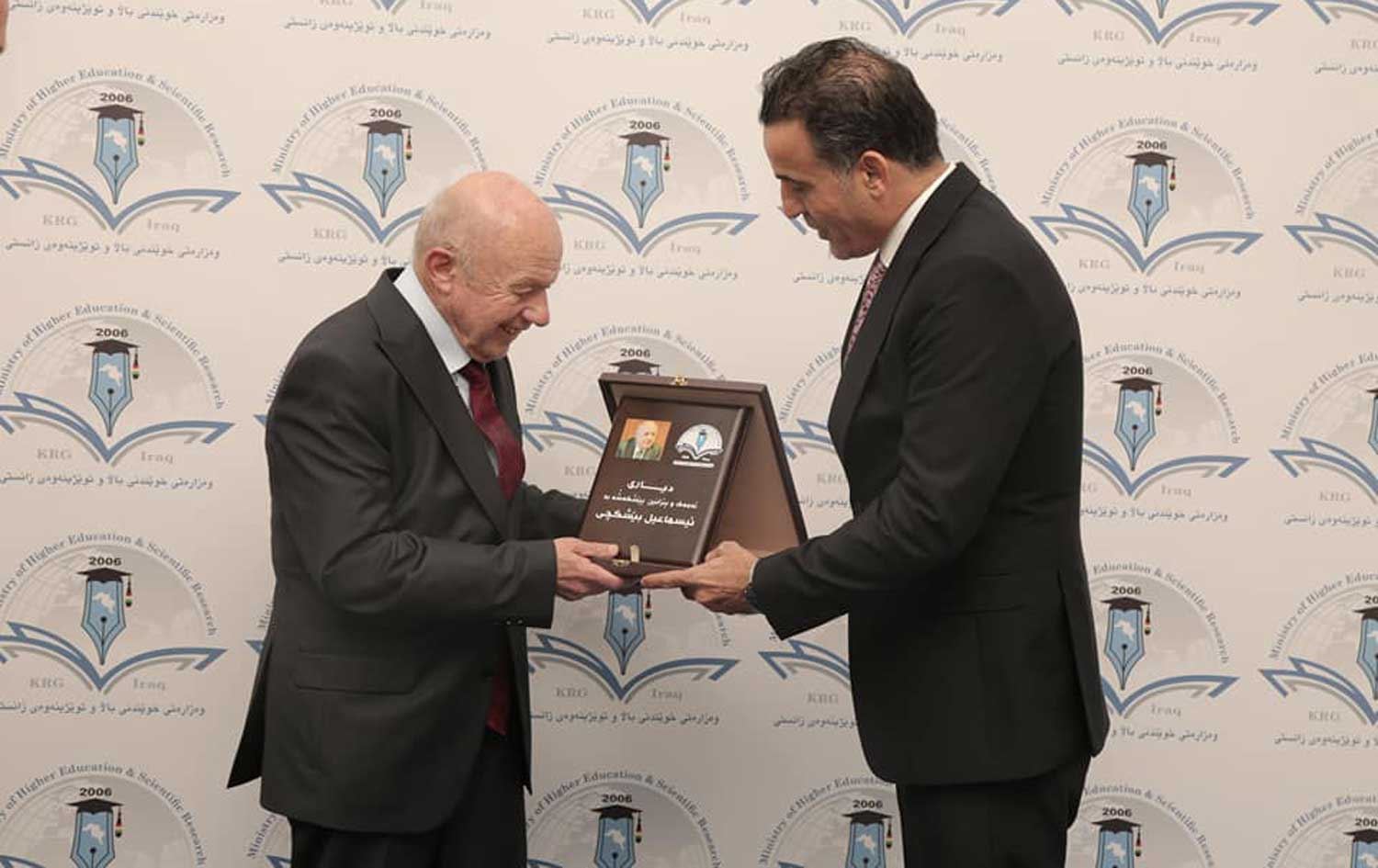 وەزارەتی خوێندنی باڵا دکتۆرای شانازی دەداتە ئیسماعیل بێشکچی