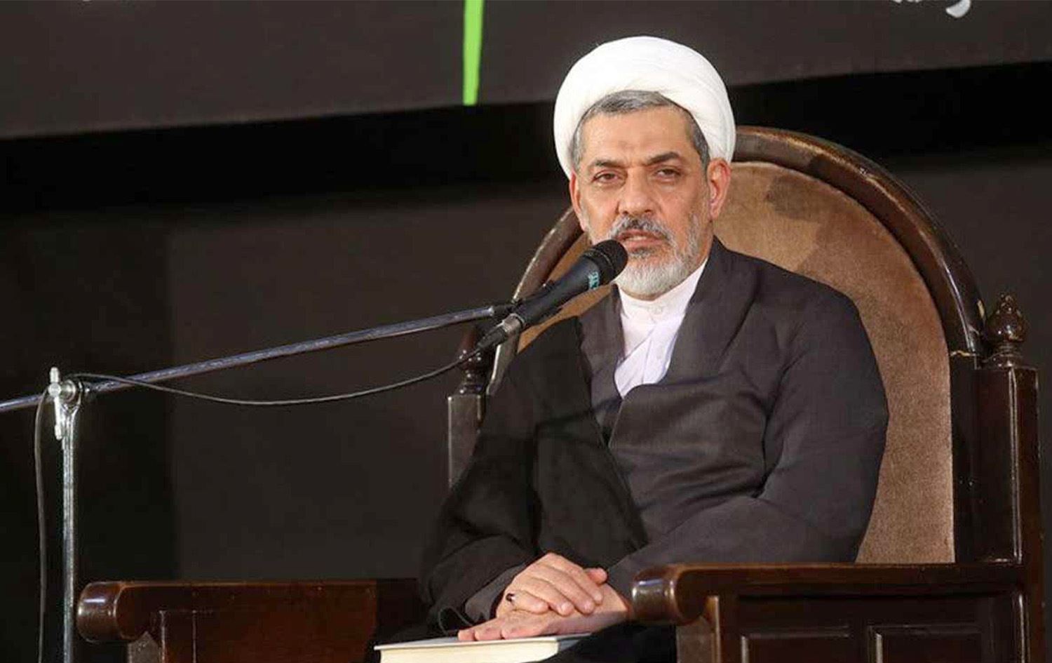 مامۆستایەکی ئایینیی ئێران: بۆ پێکهێنانی ژیانی هاوبەش و منداڵ خستنەوە، خەڵک بەقسەمان ناکەن