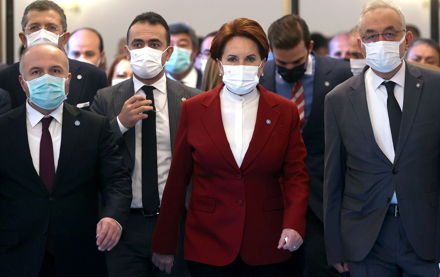 Akşener: Lütfü Bey bir hata yaptı, sorumluluğunu aldı