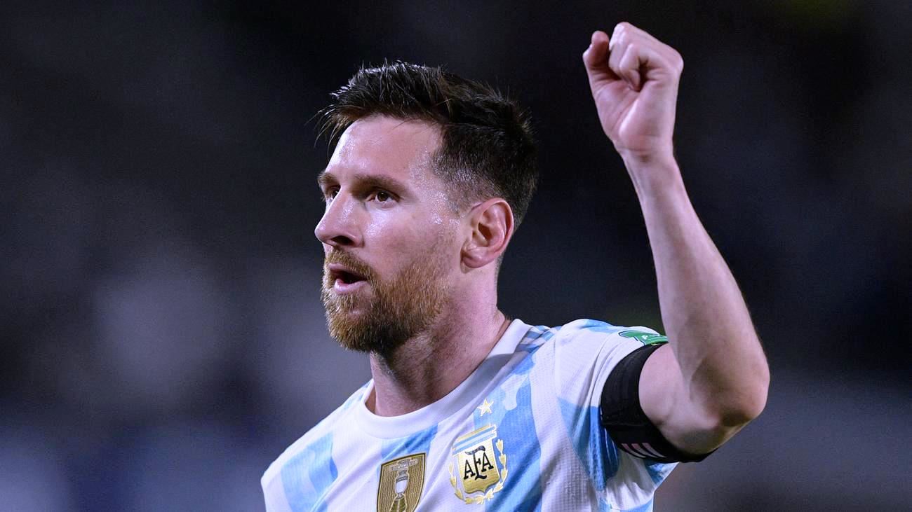 پلانی مێسی بۆ یاریکردن بەرامبەر ئۆرۆگوای و بەرازیل