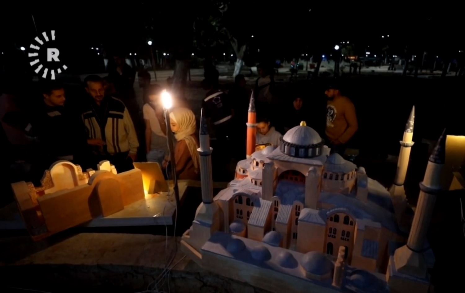 Şûnwarên dîrokî yên Sûriyê di pêşnagehekê de hatin nîşandan