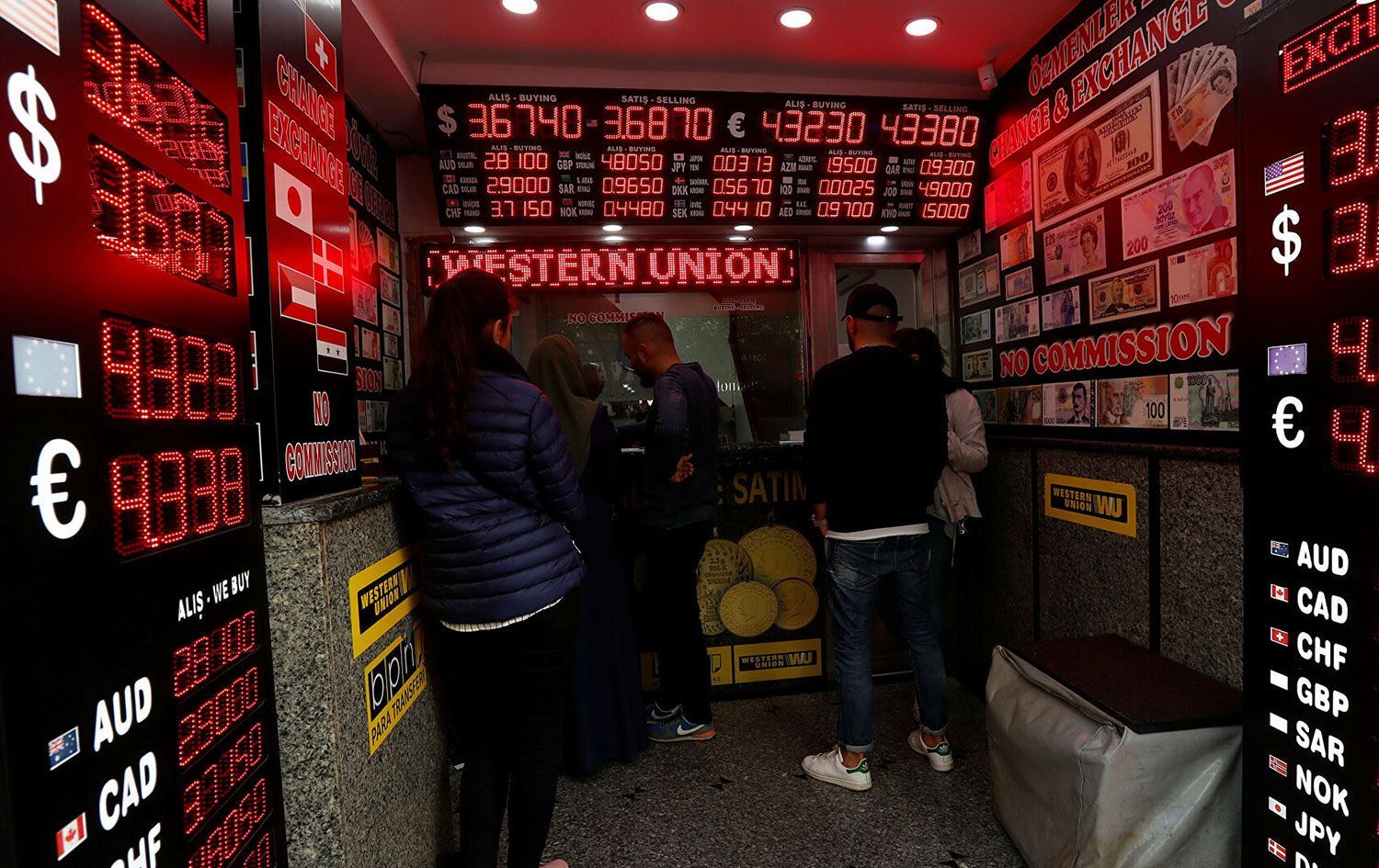 Li Tirkiyê di kirîn û firotina dolar de merc hat danîn