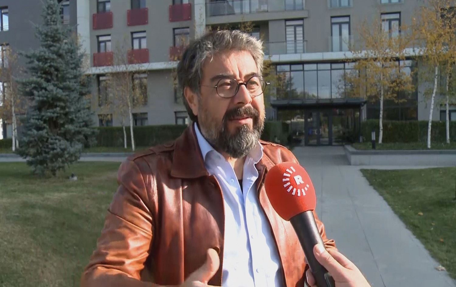 Aborînas Turgay Turker: Divê Erdogan midaxaleye rewşê bike