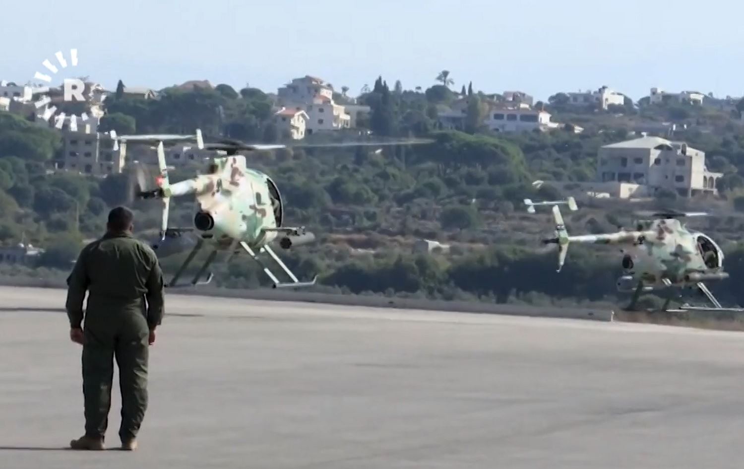 Amerîka 6 helîkopter radestî artêşa Lubnanê kirin