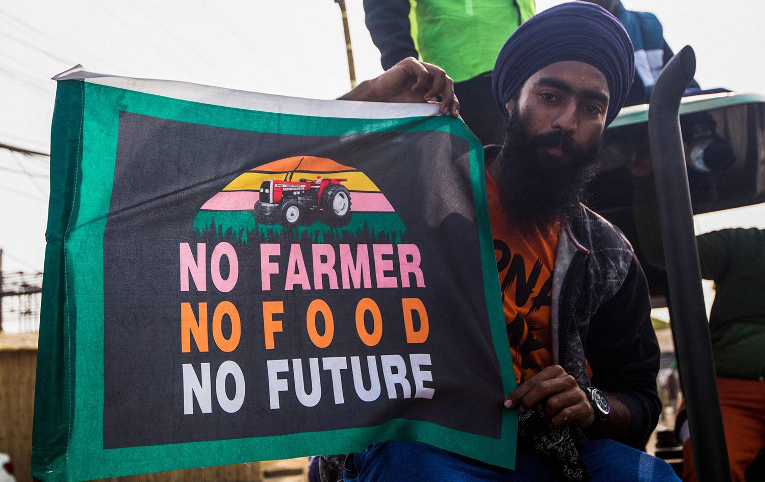 Hindistan’da çiftçiler kazandı, hükümet yasayı geri çekti