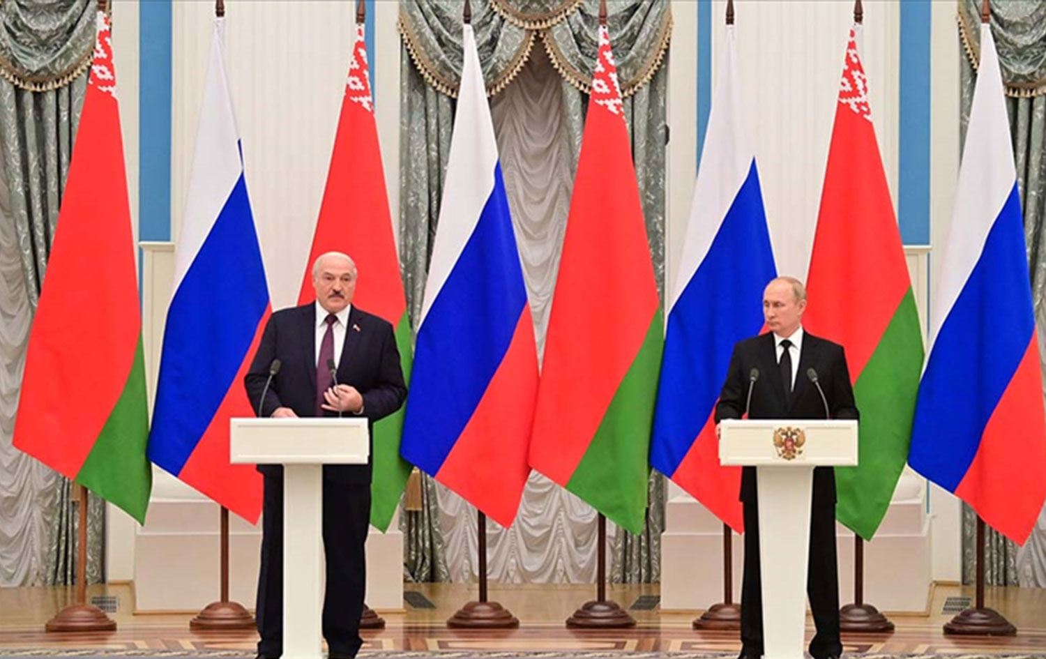 Putin ile Lukaşenko göçmen krizini konuştu